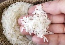 पीडीएस चावल की हो रही थी कालाबजारी, तहसीलदार ने पकड़ा तो चालक हुआ फरार