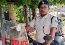 वॉलीबॉल खेलते समय सिपाही को आया हार्ट अटैक, अस्पताल में हुई मौत