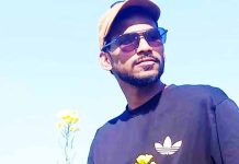 डीजे पर डांस करते हुए युवक को आया हार्ट अटैक, जमीन पर तड़पता रहा, लोगों ने समझा मजाक