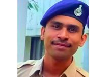 क्रिकेट मैच की जीत के जश्न के तुरंत बाद कांस्टेबल की हार्ट अटैक से मौत