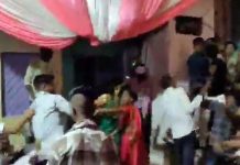 कूलर की हवा को लेकर शादी में मचा कोहराम, बरातियों-घरातियों में जमकर चलीं कुर्सियां