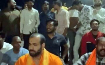 Bhopal Breaking News : काली मंदिर के बाहर बोरे में मिले मवेशी अवशेष, CCTV खंगाल रही पुलिस